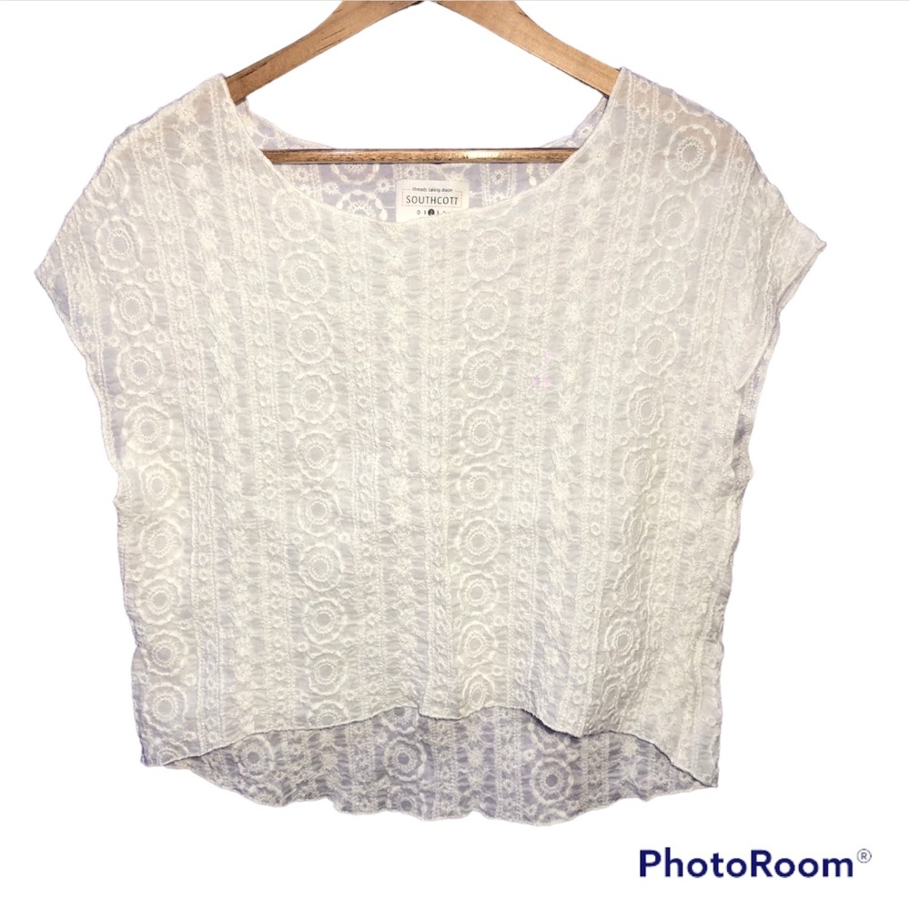 Southcott embroidered high low cropped top
